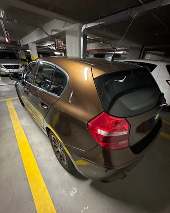 BMW Seria 1 cena 24900 przebieg: 187000, rok produkcji 2011 z Wieliczka małe 301